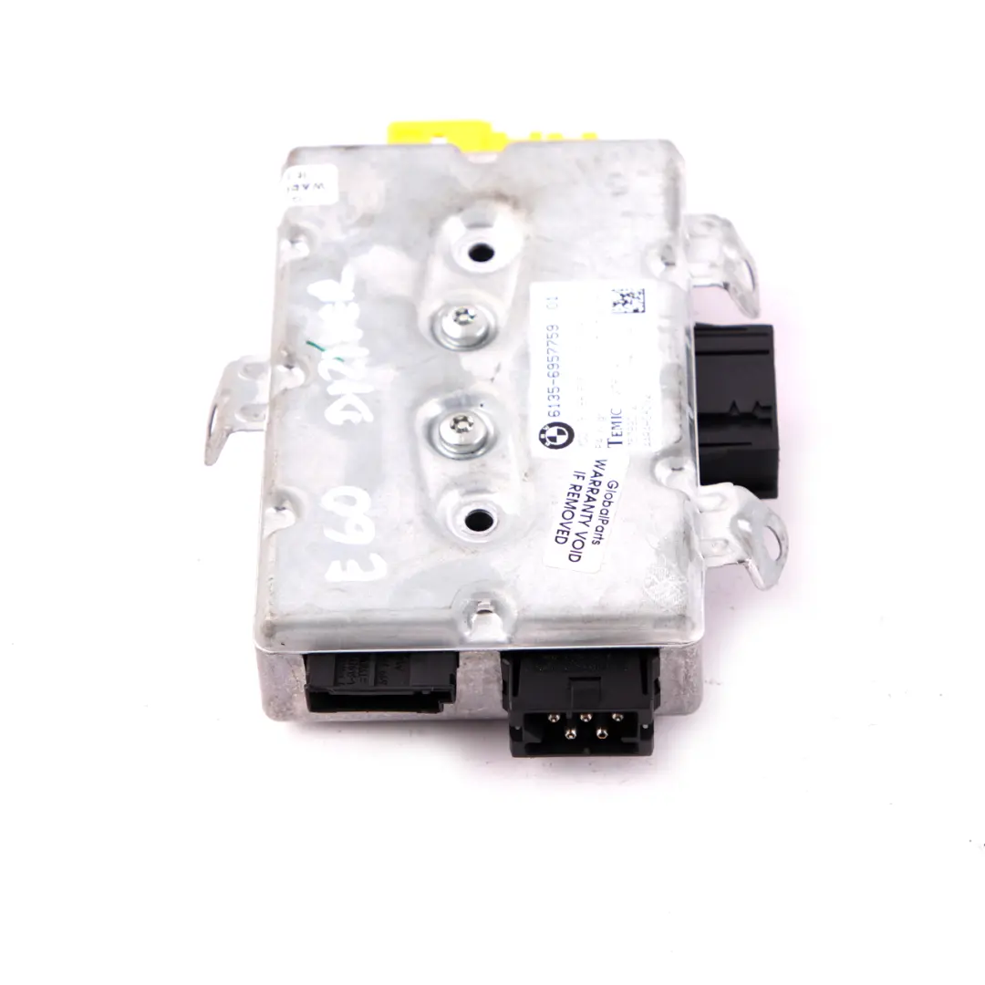 BMW E60 E61 E63 Driver Side Door Air Module Control Unit Module - SKU 6957759 - Part number 6957759