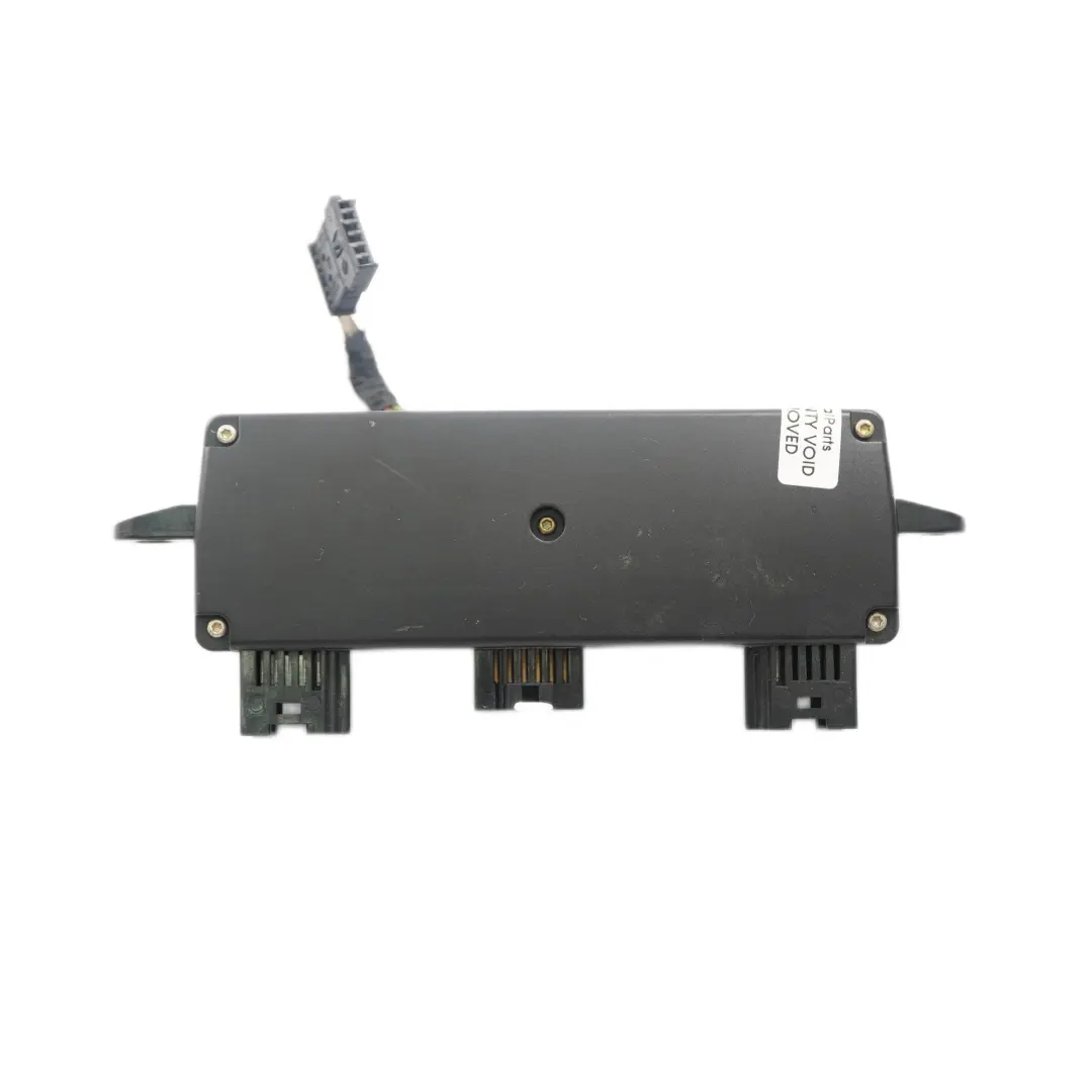 Moduł sterujący elektroniką kierownicy do BMW E65 E66 o numerze 6916692 BMW E65 E66 Moduł sterujący elektroniką kierownicy - SKU 6958039 - Numer Części 6916692