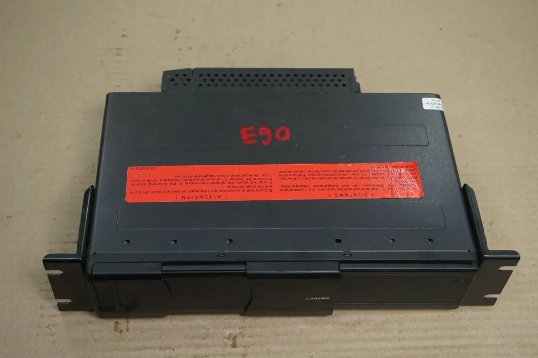 BMW 1 3 Series E81 E87 E90 E91 E92 6-disc CD Changer With Magazine - SKU 6958198 - Part number 6958198