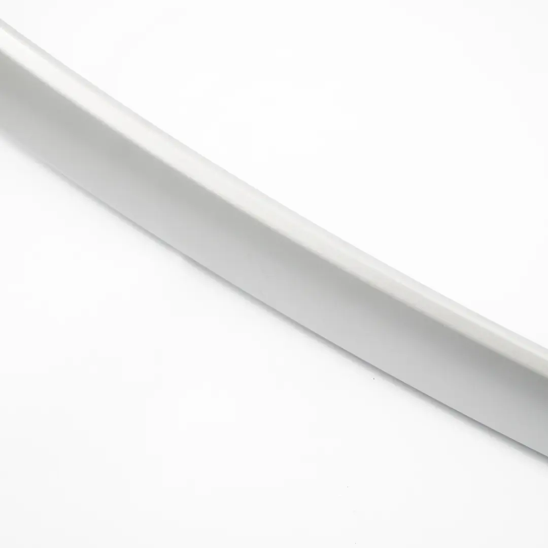 Bande décorative enjoliveur arrière droit Lumière des Titans pour BMW E92 à propos du numéro de pièce 6958246 BMW E92 Bande décorative enjoliveur arrière droit Lumière des Titans - SKU 6958246-2 - Numéro de pièce 6958246