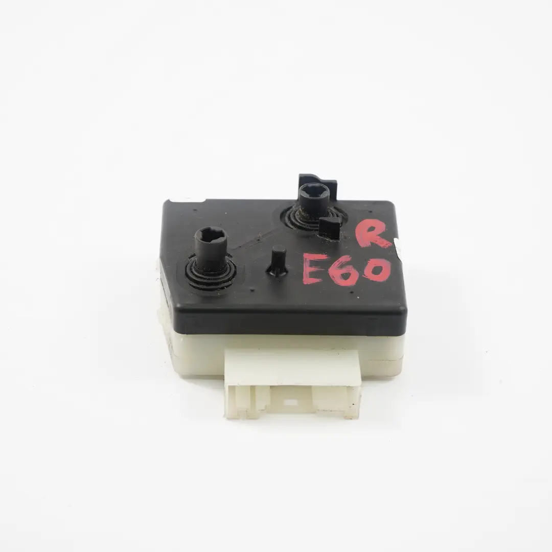 BMW X5 X6 E60 E61 E70 E71 F10 F11 Interruptor De ajuste del asiento derecho - SKU 6958526-1 - Número de pieza 61316958526