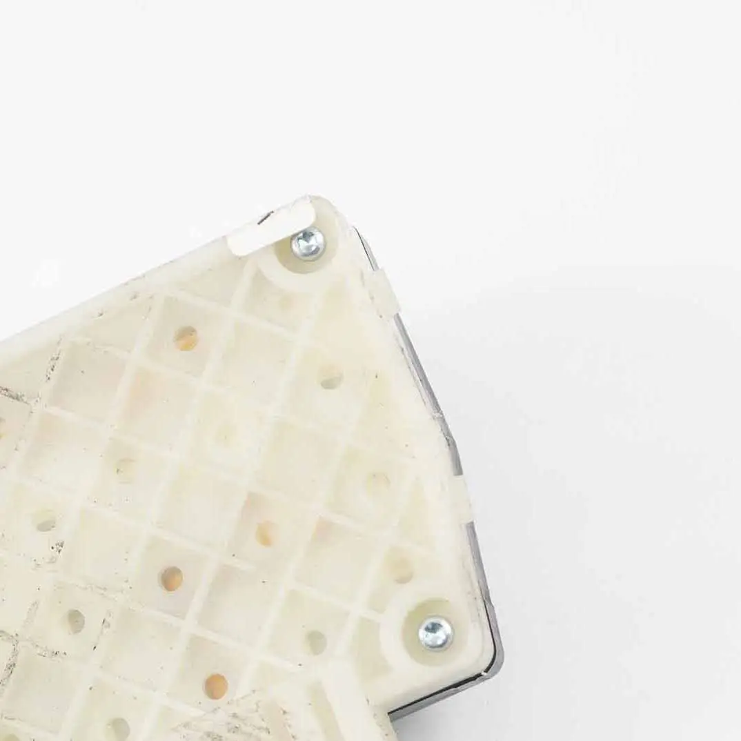 Adjustment Switch Right O/S to BMW 5 X5 X6 Series 1 E60 E61 E70 E71 F10 F11 Seat with Part number 61316958526 BMW 5 X5 X6 Series 1 E60 E61 E70 E71 F10 F11 Seat Adjustment Switch Right O/S - SKU 6958526-1 - Part number 61316958526