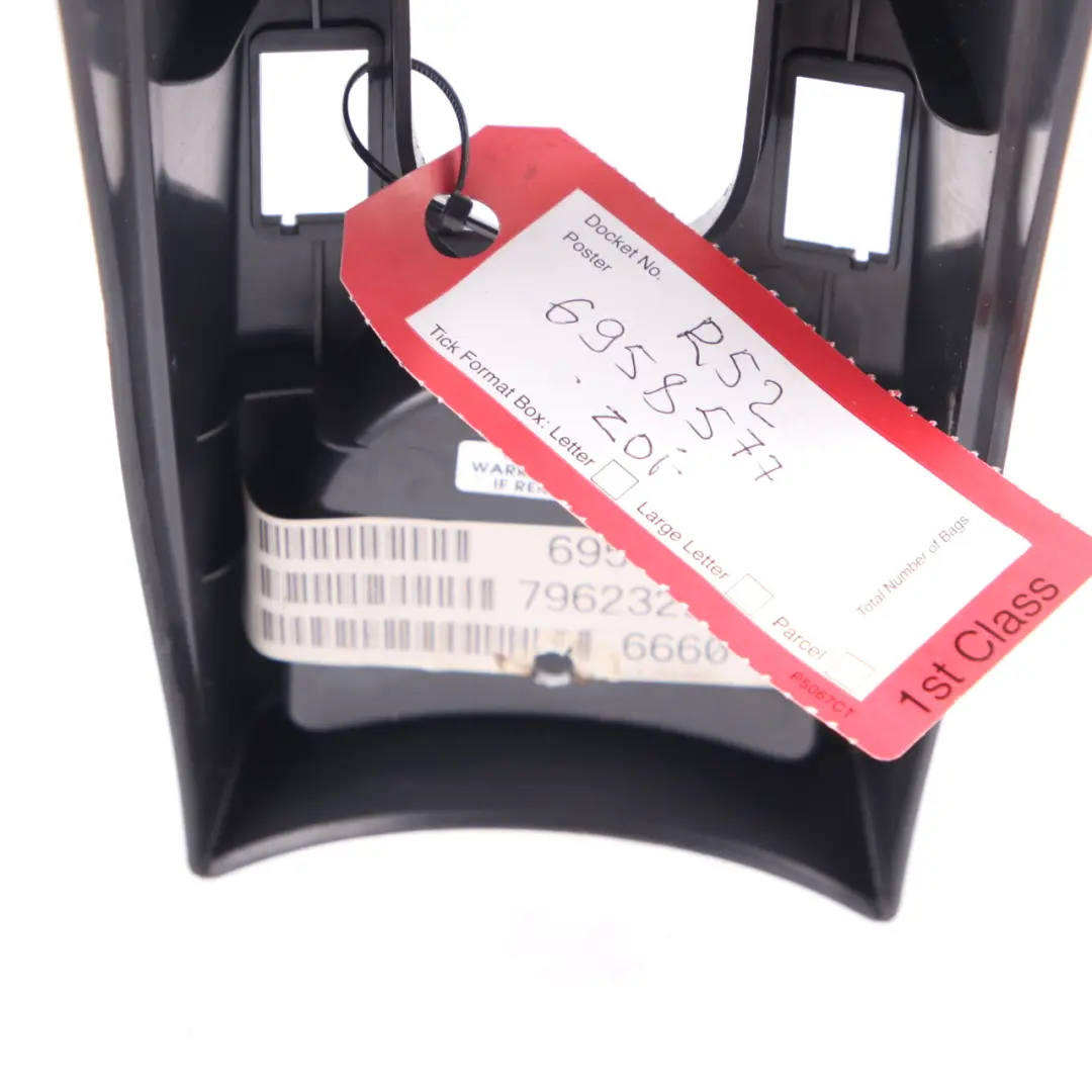 Soporte Freno Mano Consola Central Panther Negro 6955194 para Mini Cooper R52 Cabrio con número de pieza 6958577 Mini Cooper R52 Cabrio Soporte Freno Mano Consola Central Panther Negro 6955194 - SKU 6958577 - Número de pieza 6958577