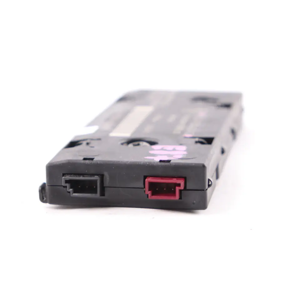 Antena Amplificador Antena Diversity Modulo 4142335 para BMW E81 E87 con número de pieza 6958900 BMW E81 E87 Antena Amplificador Antena Diversity Modulo 4142335 - SKU 6958900 - Número de pieza 6958900