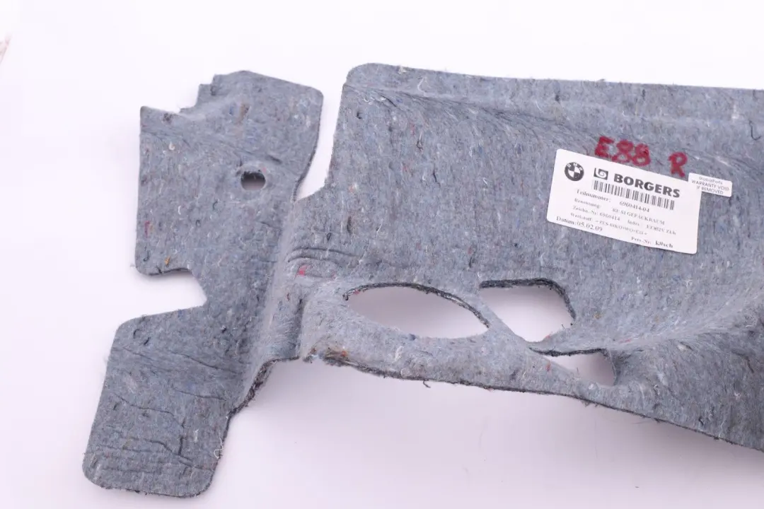 Aislamiento Acústico Maletero Derecha para BMW E88 Cabrio con número de pieza 6960414 BMW E88 Cabrio Aislamiento Acústico Maletero Derecha - SKU 6960414 - Número de pieza 6960414