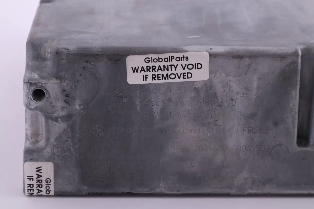 Moduł Analogowy Wideo do BMW E60 E61 E63 E64 E90 E91 o numerze 6960428 BMW E60 E61 E63 E64 E90 E91 Moduł Analogowy Wideo - SKU 6960428 - Numer Części 6960428