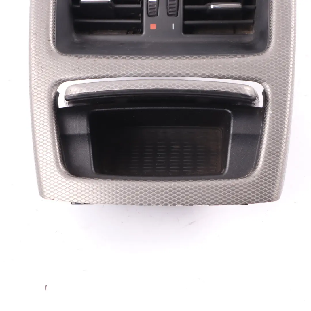 BMW E92 E93 Garniture bouche d'aération arrière Silver Alu - SKU 6960686-7 - Numéro de pièce 6960686