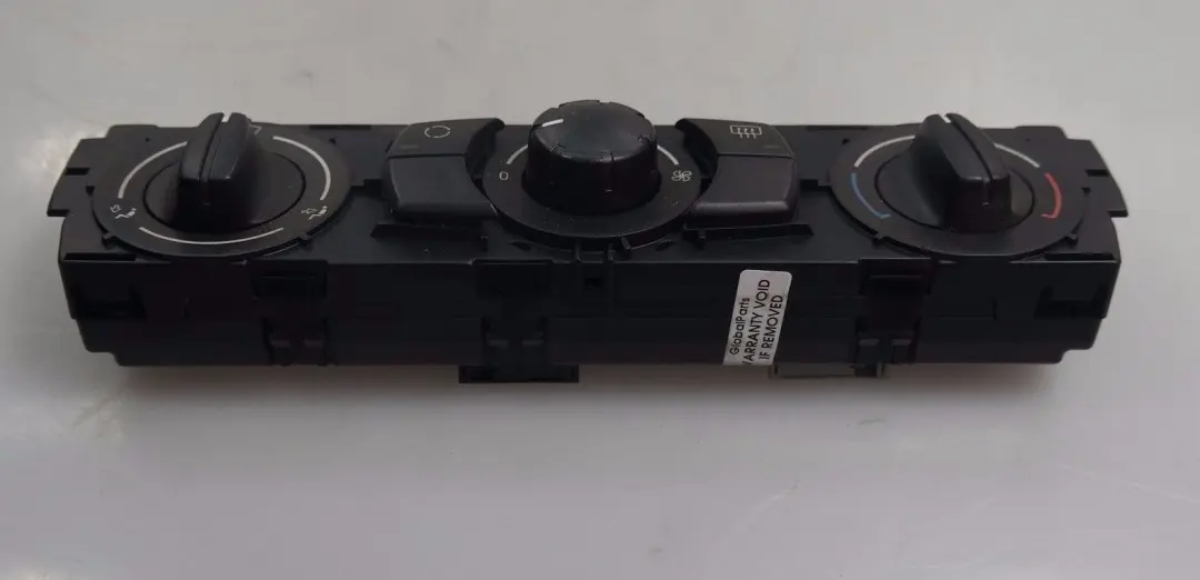 BMW E81 E82 E87 E88 Climatisation manuelle - Commande de chauffage - SKU 6960861 - Numéro de pièce 6960861