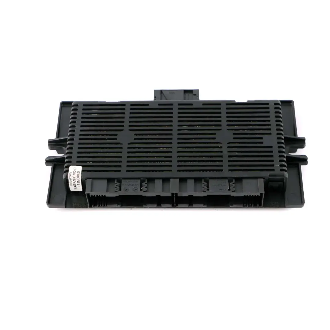 Modulo di controllo luci ECU LCM Unità vano piedi PL2 FRMFA per BMW 1 E87 con numero di parte 6961133 BMW 1 E87 Modulo di controllo luci ECU LCM Unità vano piedi PL2 FRMFA - SKU 6961133 - Numero di parte 6961133
