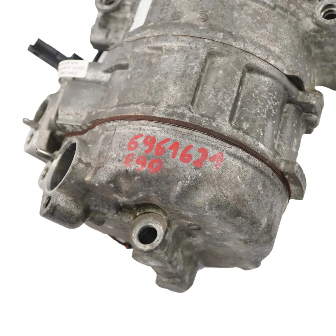 N53 Kompresor sprężarka do BMW E60 LCI E81 E90 o numerze 6961621 BMW E60 LCI E81 E90 N53 Kompresor sprężarka - SKU 6961621 - Numer Części 6961621