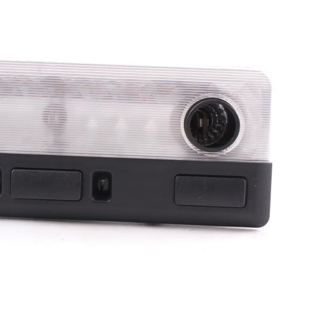 E63N E64 E64N LCI Lampe de lecture intérieure avant 6935883 pour BMW E63 à propos du numéro de pièce 6962055 BMW E63 E63N E64 E64N LCI Lampe de lecture intérieure avant 6935883 - SKU 6962055 - Numéro de pièce 6962055