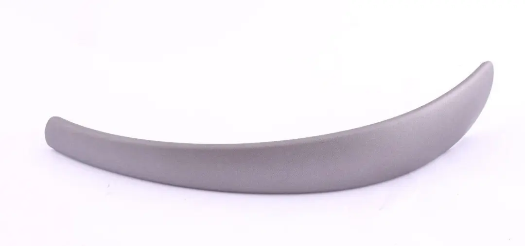 Striscia rivestimento interno maniglia porta destra Titan Matt per BMW E87 con numero di parte 6962104 BMW E87 Striscia rivestimento interno maniglia porta destra Titan Matt - SKU 6962104 - Numero di parte 6962104