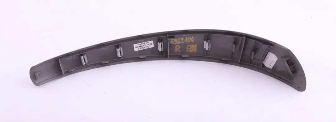 Bande de Décoration Intérieur Poignée de Porte Droite Titan Mat pour BMW E87 à propos du numéro de pièce 6962104 BMW E87 Bande de Décoration Intérieur Poignée de Porte Droite Titan Mat - SKU 6962104 - Numéro de pièce 6962104