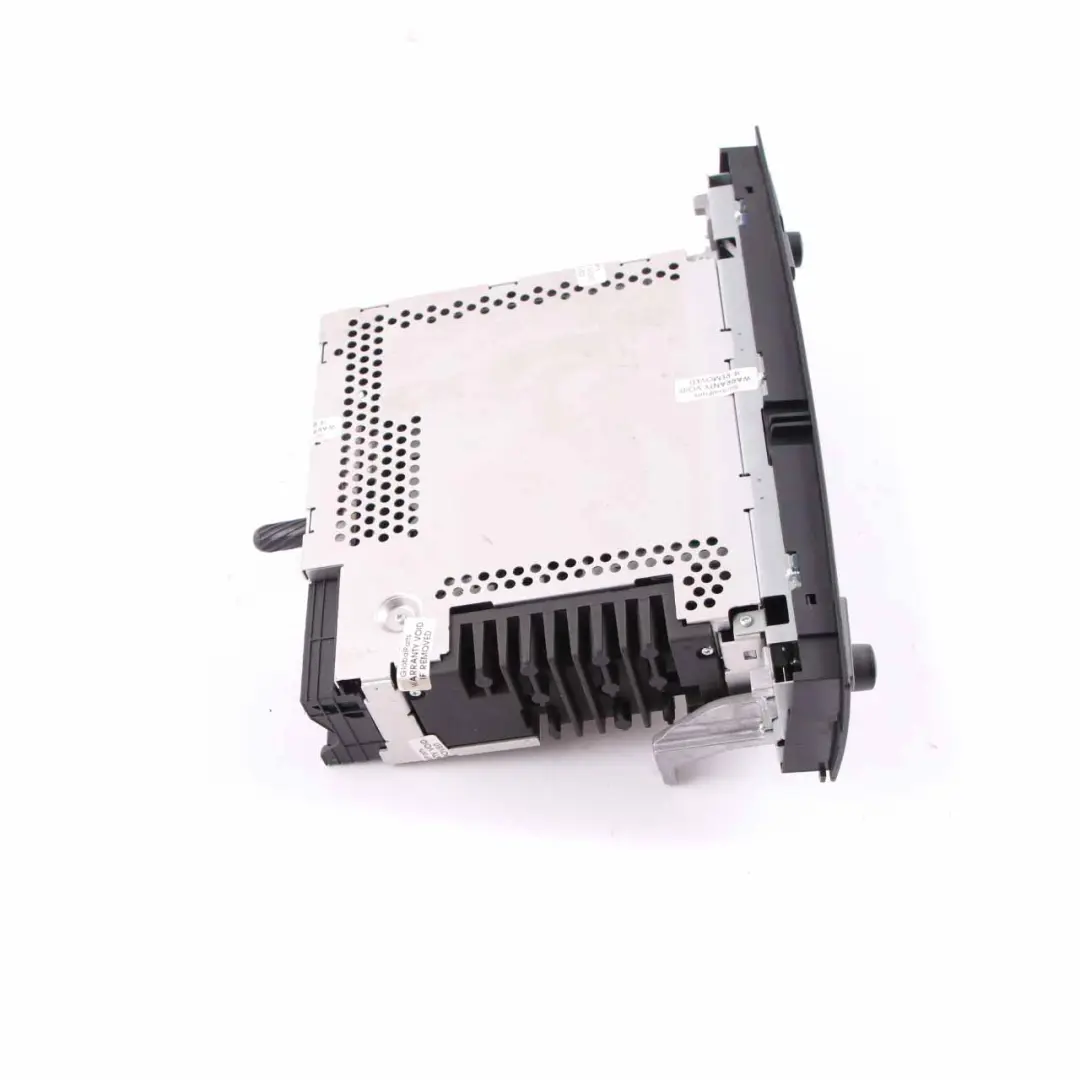 Radio Professional BMW E81 E87 E90 E91 E92 Radio CD Player Head Unit to with Part number 9144776 Radio Professional BMW E81 E87 E90 E91 E92 Radio CD Player Head Unit - SKU 6962570 - Part number 9144776