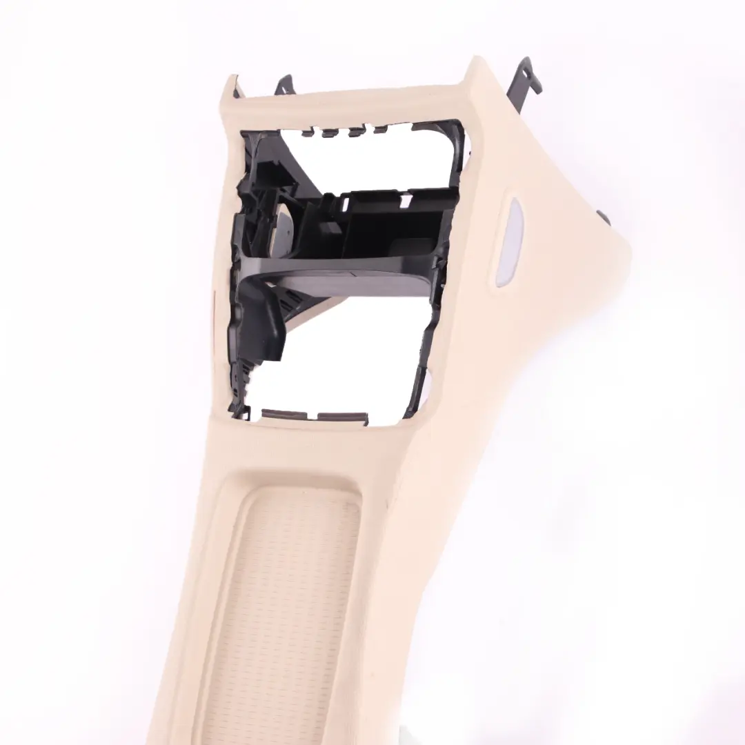 Abdeckung Konsole Center Hinten Creambeige Beige für BMW 3 er 1 E92 E93 mit Teilenummer 6963902 BMW 3 er 1 E92 E93 Abdeckung Konsole Center Hinten Creambeige Beige - SKU 6963902-1 - Teilenummer 6963902