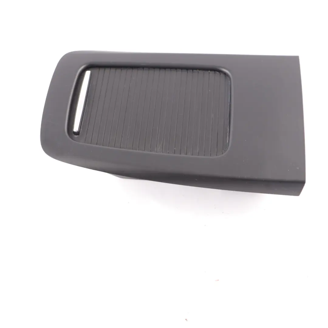 Schowek Panel Siedzenia Tył Czarny 696094 do BMW E92 E93 o numerze 6963913 BMW E92 E93 Schowek Panel Siedzenia Tył Czarny 696094 - SKU 6963913-2 - Numer Części 6963913