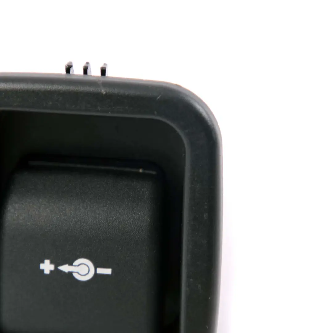 Charging Socket Mount BMW E82 E90 E91 E92 F11 F20 F22 F30 Power Outlet to with Part number 6964057 Charging Socket Mount BMW E82 E90 E91 E92 F11 F20 F22 F30 Power Outlet - SKU 6964057 - Part number 6964057