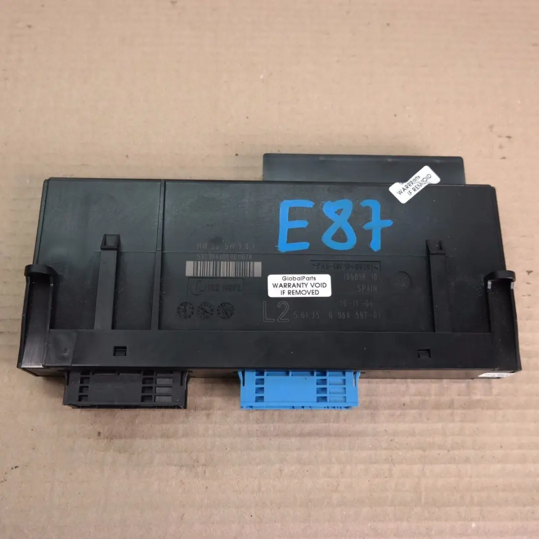 Body Control Module Steuergerät PL2 JBBFE L2 6135 für BMW 1 er E87 mit Teilenummer 61356964597 BMW 1 er E87 Body Control Module Steuergerät PL2 JBBFE L2 6135 - SKU 6964597 - Teilenummer 61356964597