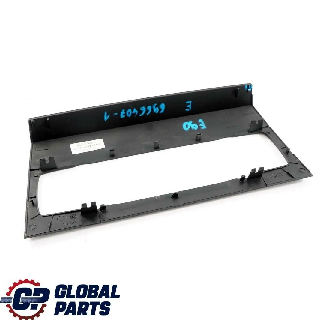 Osłona Ramka Panelu Klimatyzacji do BMW E90 E91 E92 o numerze 6966407 BMW E90 E91 E92 Osłona Ramka Panelu Klimatyzacji - SKU 6966407 - Numer Części 6966407