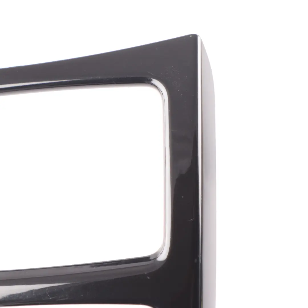 Console Centrale Cendrier Avant Cache Cadre Diamantschwarz pour BMW E92 E93 à propos du numéro de pièce 6966488 BMW E92 E93 Console Centrale Cendrier Avant Cache Cadre Diamantschwarz - SKU 6966488-2 - Numéro de pièce 6966488