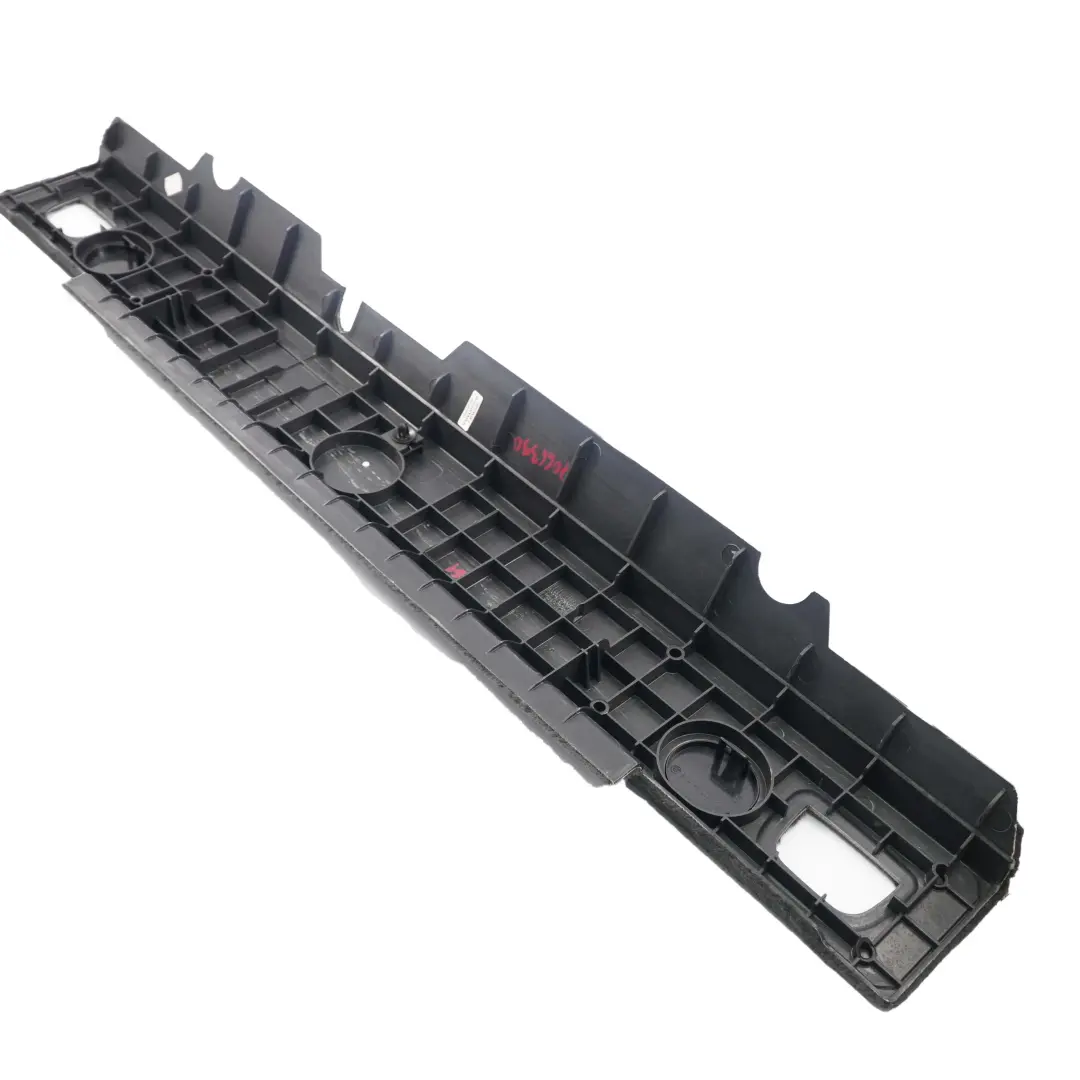 Boot Trunk Cross Member Covering Trim Anthrazit to BMW 5 E61 Touring with Part number 7066390 BMW 5 E61 Touring Boot Trunk Cross Member Covering Trim Anthrazit - SKU 6968323 - Part number 7066390
