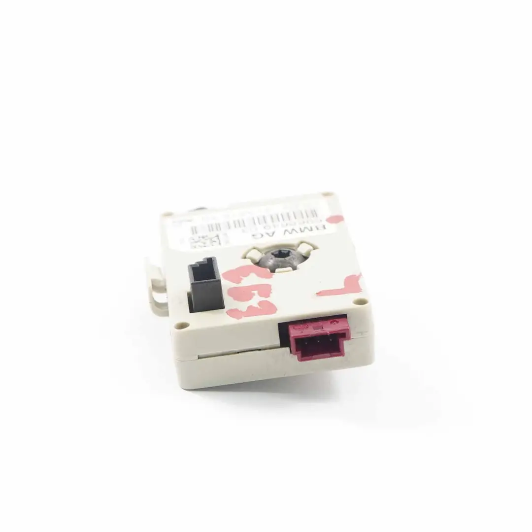 Amplificatore Antenna Centralina Am/Fm SX per BMW E93 con numero di parte 6968649 BMW E93 Amplificatore Antenna Centralina Am/Fm SX - SKU 6968649 - Numero di parte 6968649