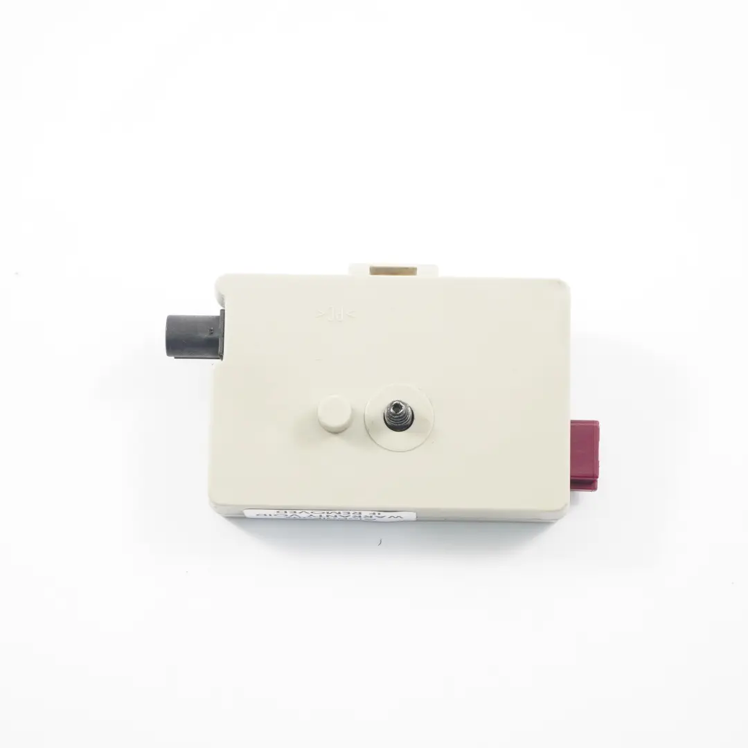 Amplificateur D'Antenne Am/Fm a Gauche pour BMW E93 à propos du numéro de pièce 6968649 BMW E93 Amplificateur D'Antenne Am/Fm a Gauche - SKU 6968649 - Numéro de pièce 6968649