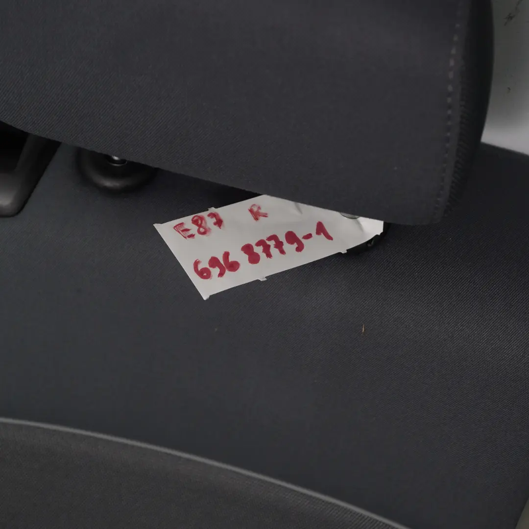 Asiento Trasero Derecho Respaldo Funda Red Alaska Gris para BMW E87 con número de pieza 6968779 BMW E87 Asiento Trasero Derecho Respaldo Funda Red Alaska Gris - SKU 6968779-1 - Número de pieza 6968779