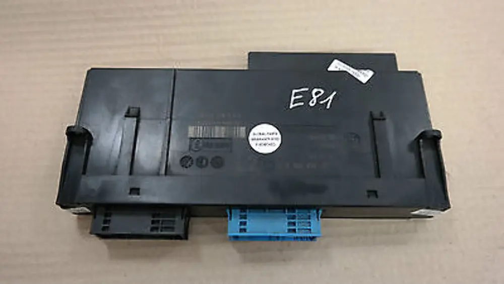 BMW e81 MoDULO De CONTROL De La CARROCERiA L2 61356968836 6968836