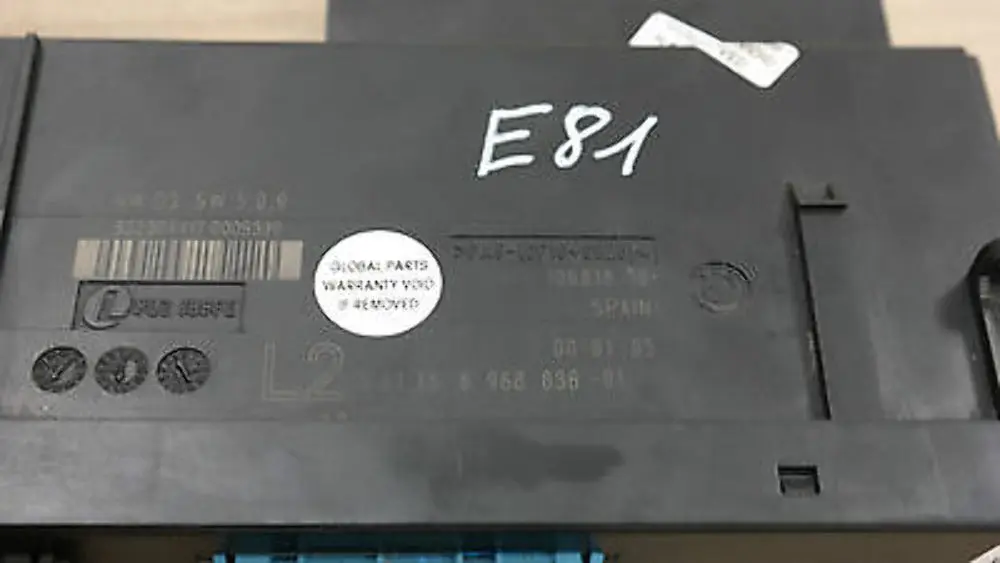 BMW 1 Series e81 BODY CONTROL MODULE L2 6135 - SKU 6968836 - Part number 61356968836
