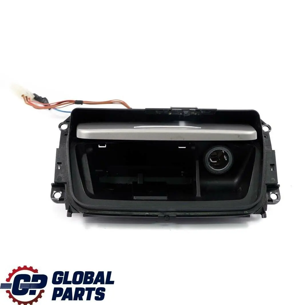 BMW E90 E91 Trim Posacenere Accendino Centro Console Argento Titan 90 - SKU 6970139-1 - Numero di parte 6970139