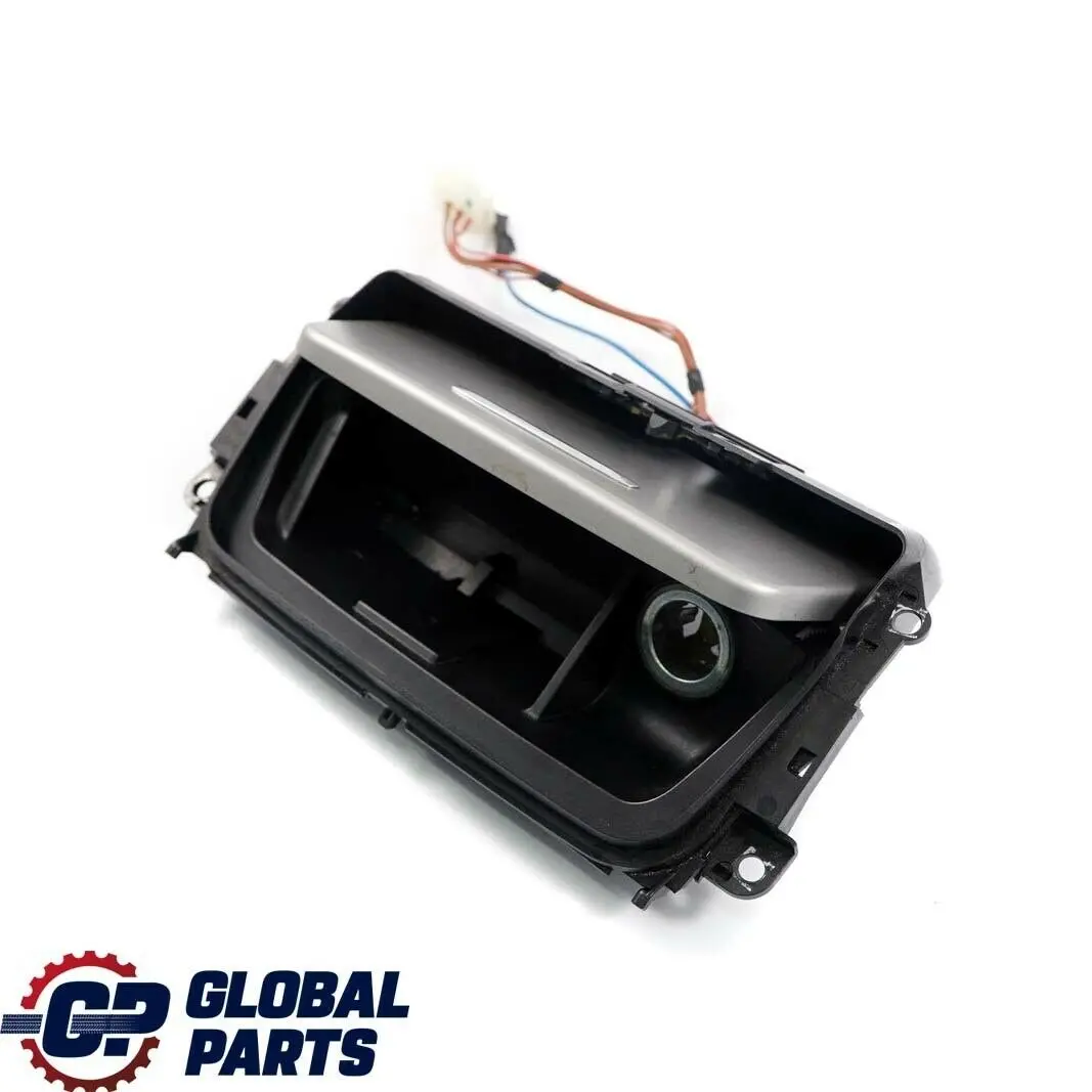 BMW E90 E91 Trim Posacenere Accendino Centro Console Argento Titan 90 - SKU 6970139-1 - Numero di parte 6970139