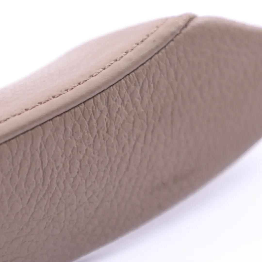 Pannello Porta Maniglia Anteriore Posteriore Destra Afferrare Pelle per BMW X5 E70 con numero di parte 6970176 BMW X5 E70 Pannello Porta Maniglia Anteriore Posteriore Destra Afferrare Pelle - SKU 6970176 - Numero di parte 6970176