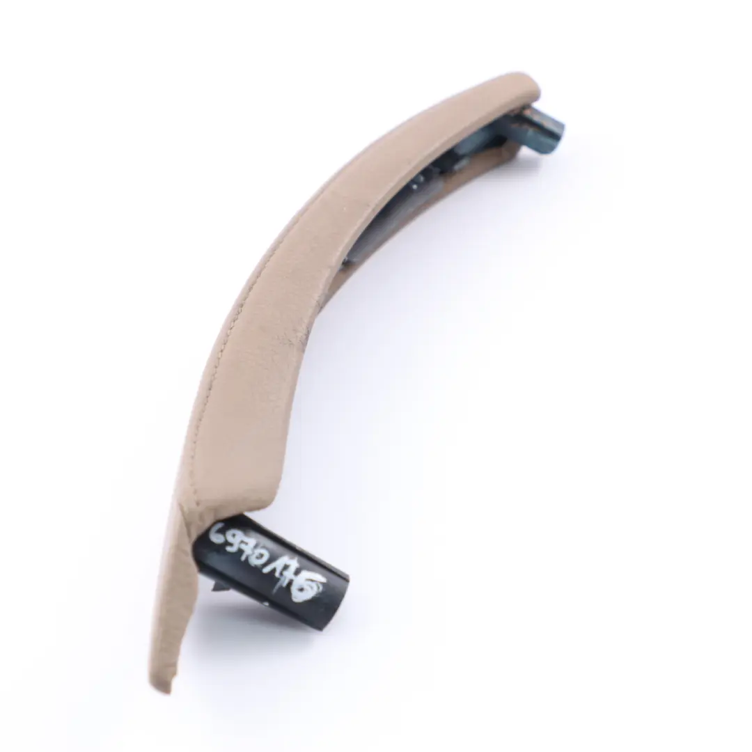 Panneau de Porte Poignée Avant Arrière Droite Tombe Cuir Camel pour BMW X5 E70 à propos du numéro de pièce 6970176 BMW X5 E70 Panneau de Porte Poignée Avant Arrière Droite Tombe Cuir Camel - SKU 6970176 - Numéro de pièce 6970176