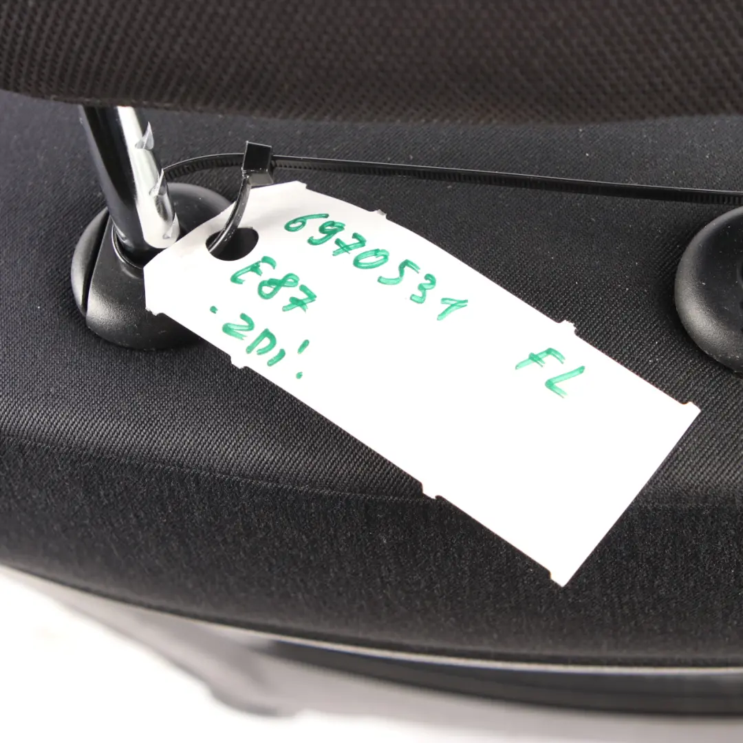 Siège Intérieur Tissu Avant Gauche Network Anthracite pour BMW E87 à propos du numéro de pièce 6970531 BMW E87 Siège Intérieur Tissu Avant Gauche Network Anthracite - SKU 6970531 - Numéro de pièce 6970531