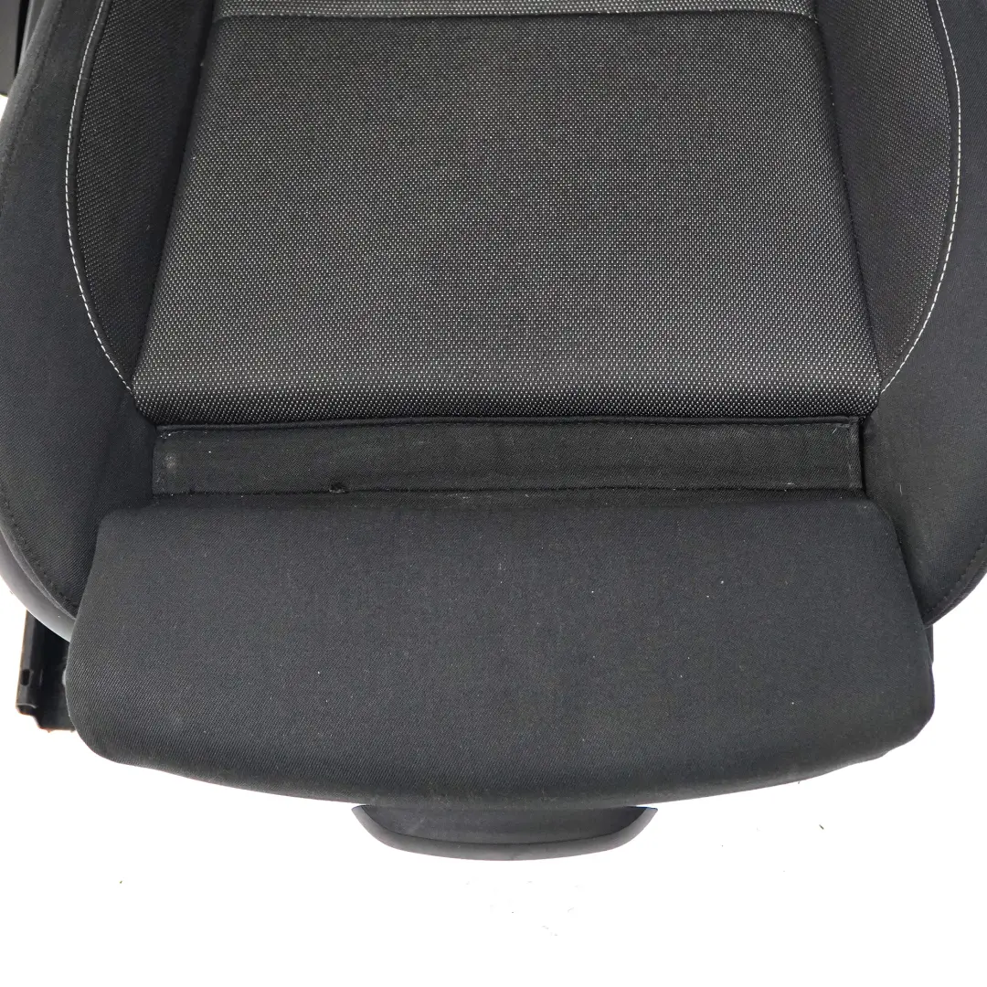BMW E87 Tela Interior Asiento Delantero Derecho Lado Red - SKU 6970532-2 - Número de pieza 6970532