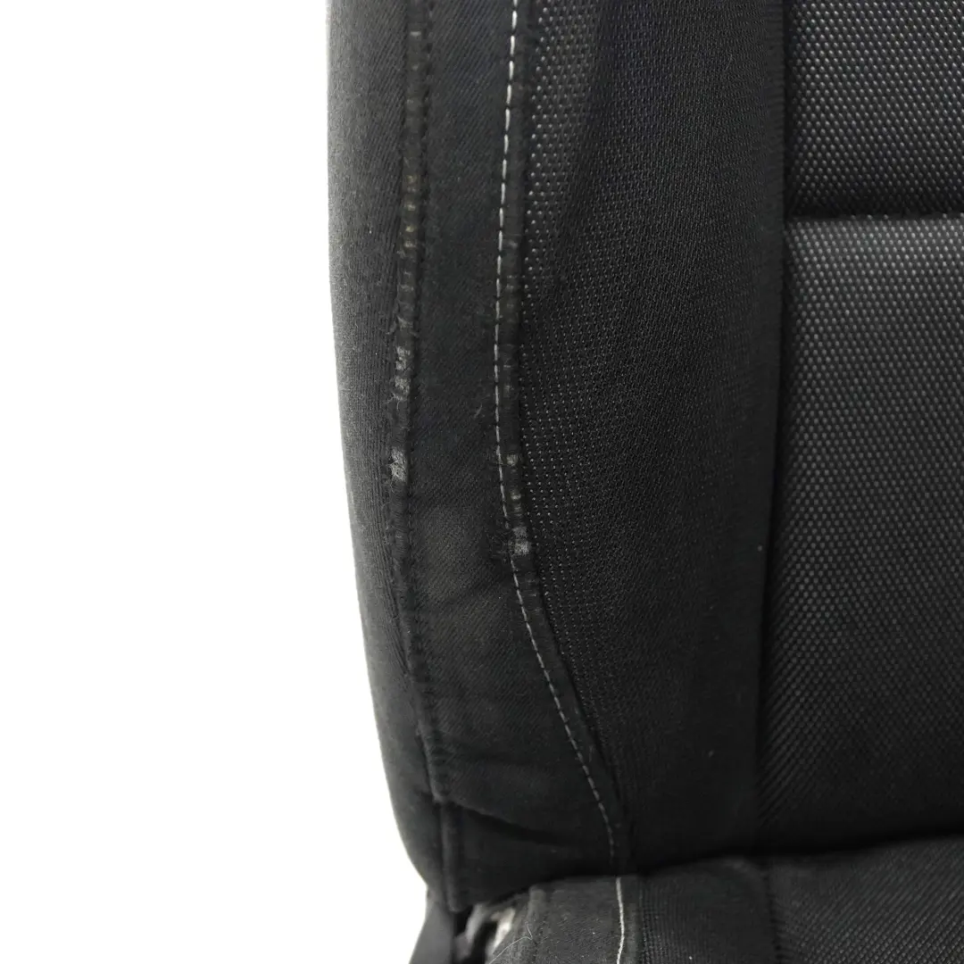 Tissu avant Droit Siege Network Anthracite pour BMW 1 E87 à propos du numéro de pièce 6970532 BMW 1 E87 Tissu avant Droit Siege Network Anthracite - SKU 6970532-2 - Numéro de pièce 6970532