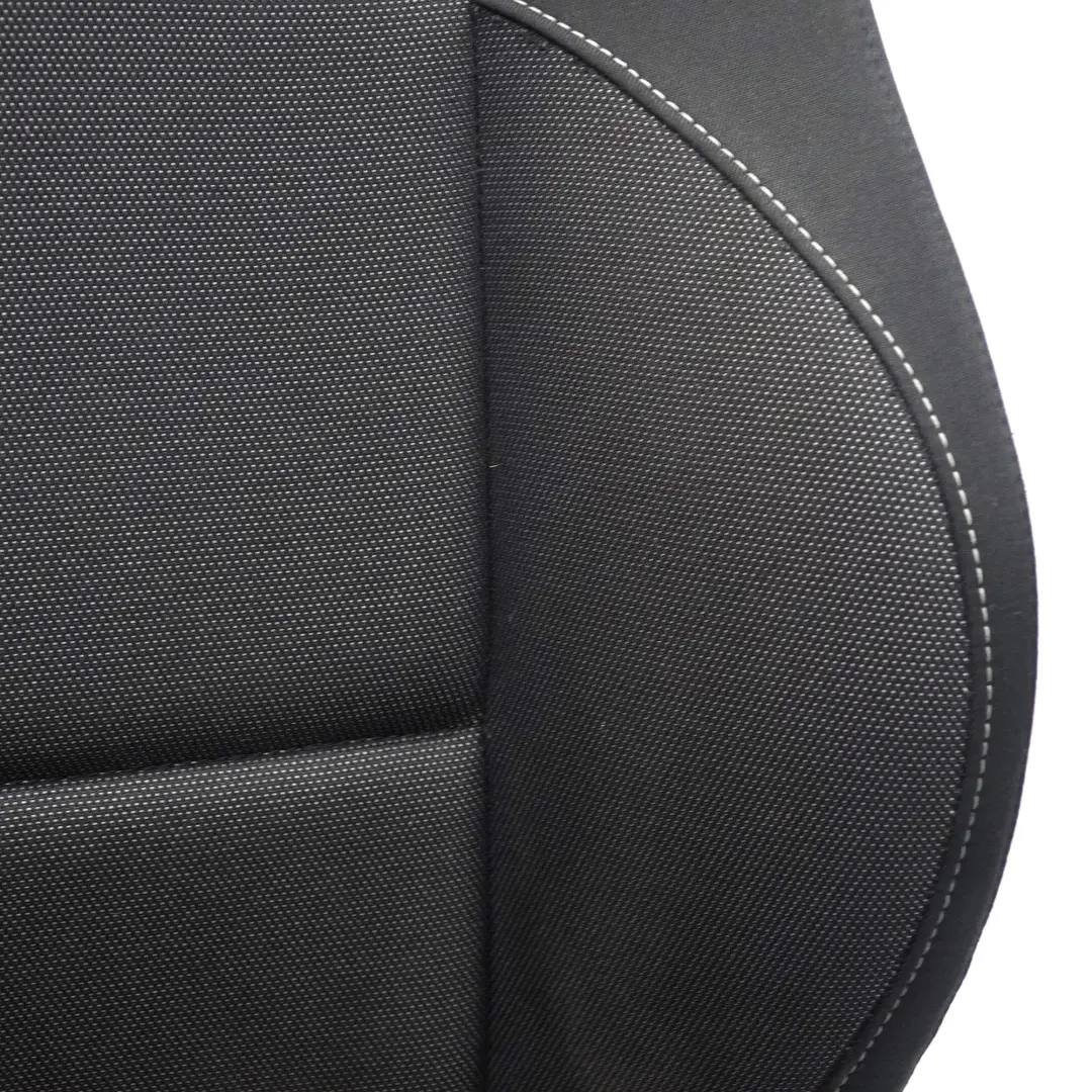 Tela Interior Asiento Delantero Derecho Lado Red para BMW E87 con número de pieza 6970532 BMW E87 Tela Interior Asiento Delantero Derecho Lado Red - SKU 6970532-2 - Número de pieza 6970532