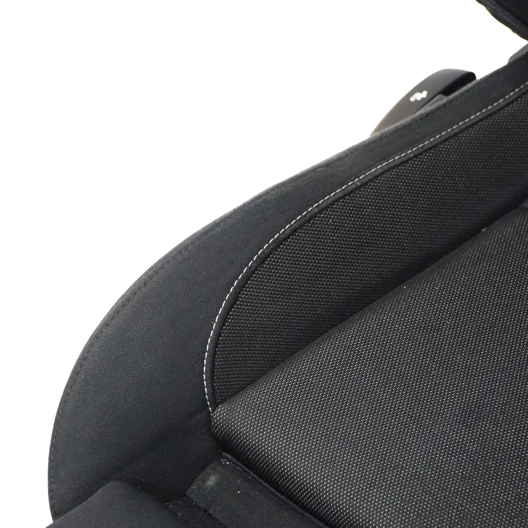 Tela Interior Asiento Delantero Derecho Lado Red para BMW E87 con número de pieza 6970532 BMW E87 Tela Interior Asiento Delantero Derecho Lado Red - SKU 6970532-2 - Número de pieza 6970532