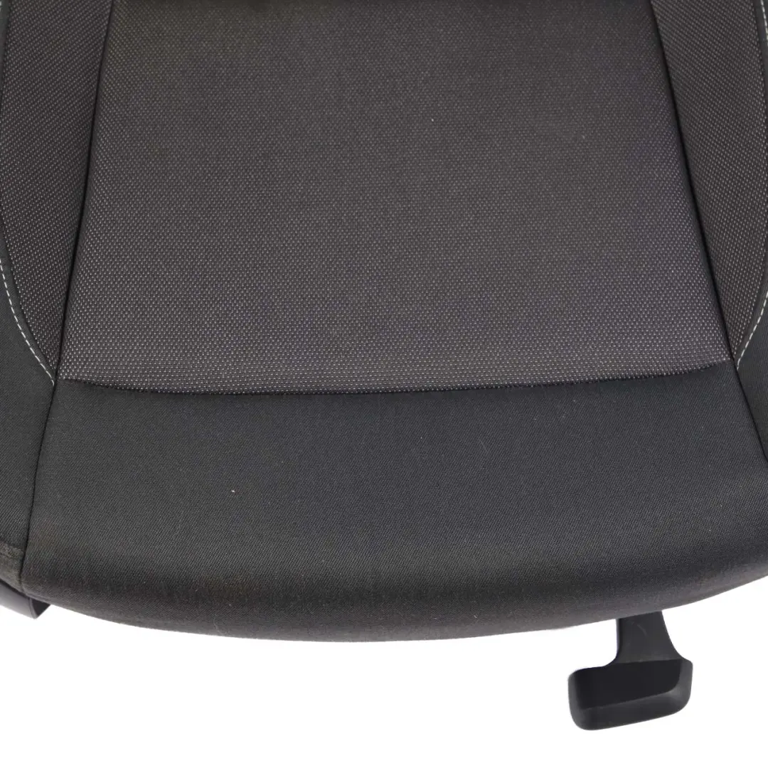BMW E87 Cloth Fabric Interior Seat Front Right Side Network (siege avant droit) - SKU 6970532 - Numéro de pièce 6970532