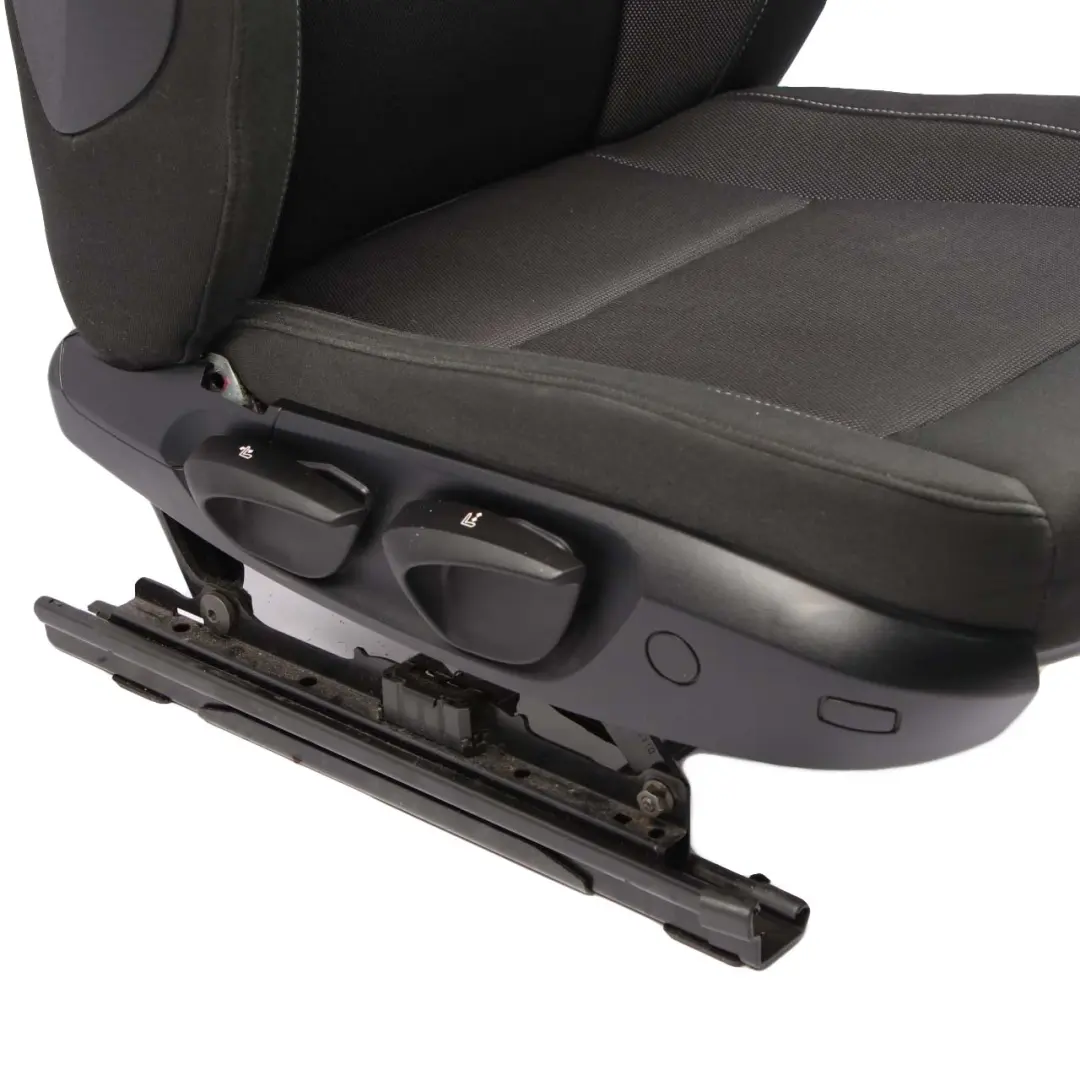 BMW E87 Cloth Fabric Interior Seat Front Right Side Network (siege avant droit) - SKU 6970532 - Numéro de pièce 6970532