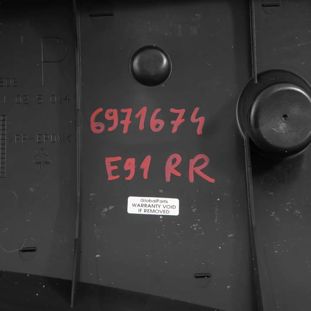 Asiento Trasero Izquierdo Lateral Acabado Cuero Citrus para BMW E91 Touring con número de pieza 6971674 BMW E91 Touring Asiento Trasero Izquierdo Lateral Acabado Cuero Citrus - SKU 6971674 - Número de pieza 6971674