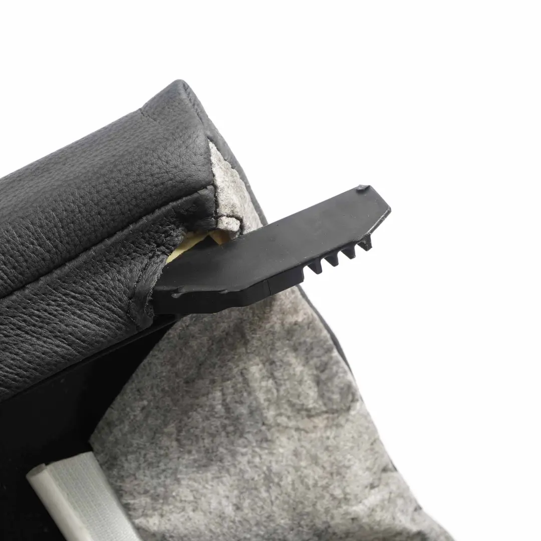 Siège Arrière Droite Cuir Citrus Anthracite pour BMW E91 Touring à propos du numéro de pièce 6971674 BMW E91 Touring Siège Arrière Droite Cuir Citrus Anthracite - SKU 6971674 - Numéro de pièce 6971674