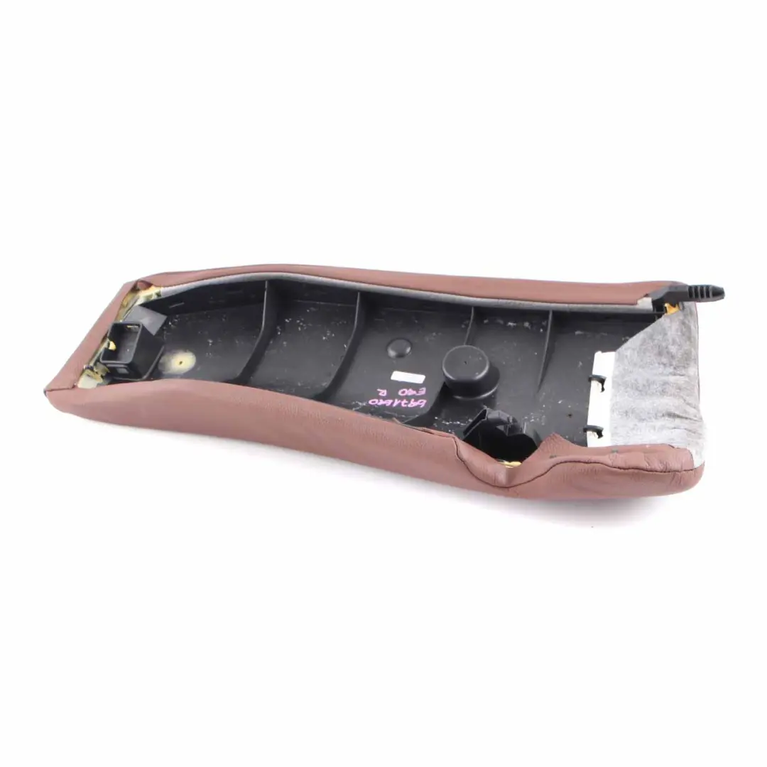 Side Finisher Rear Seat Right O/S Leather Dakota Terra 7118806 to BMW E91 with Part number 6971662 BMW E91 Side Finisher Rear Seat Right O/S Leather Dakota Terra 7118806 - SKU 6971690 - Part number 6971662