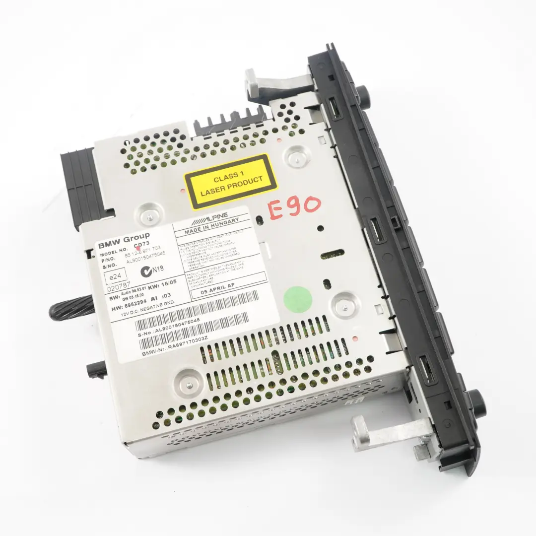 Radio Professional CD Player 6512 to BMW E90 with Part number 6971703 BMW E90 Radio Professional CD Player 6512 - SKU 6971703 - Part number 6971703