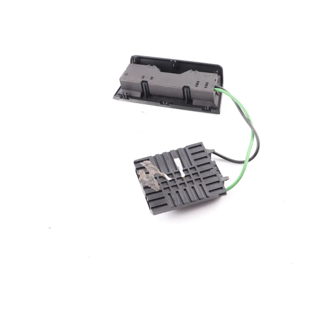 Module de détection système d'alarme antivol Ultra Sonic pour BMW E91 Touring à propos du numéro de pièce 6972065 BMW E91 Touring Module de détection système d'alarme antivol Ultra Sonic - SKU 6972065 - Numéro de pièce 6972065