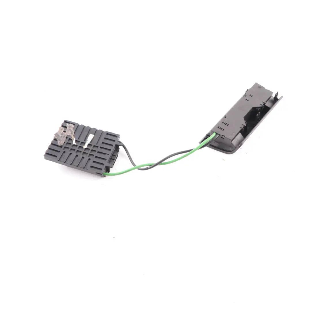 Module de détection système d'alarme antivol Ultra Sonic pour BMW E91 Touring à propos du numéro de pièce 6972065 BMW E91 Touring Module de détection système d'alarme antivol Ultra Sonic - SKU 6972065 - Numéro de pièce 6972065