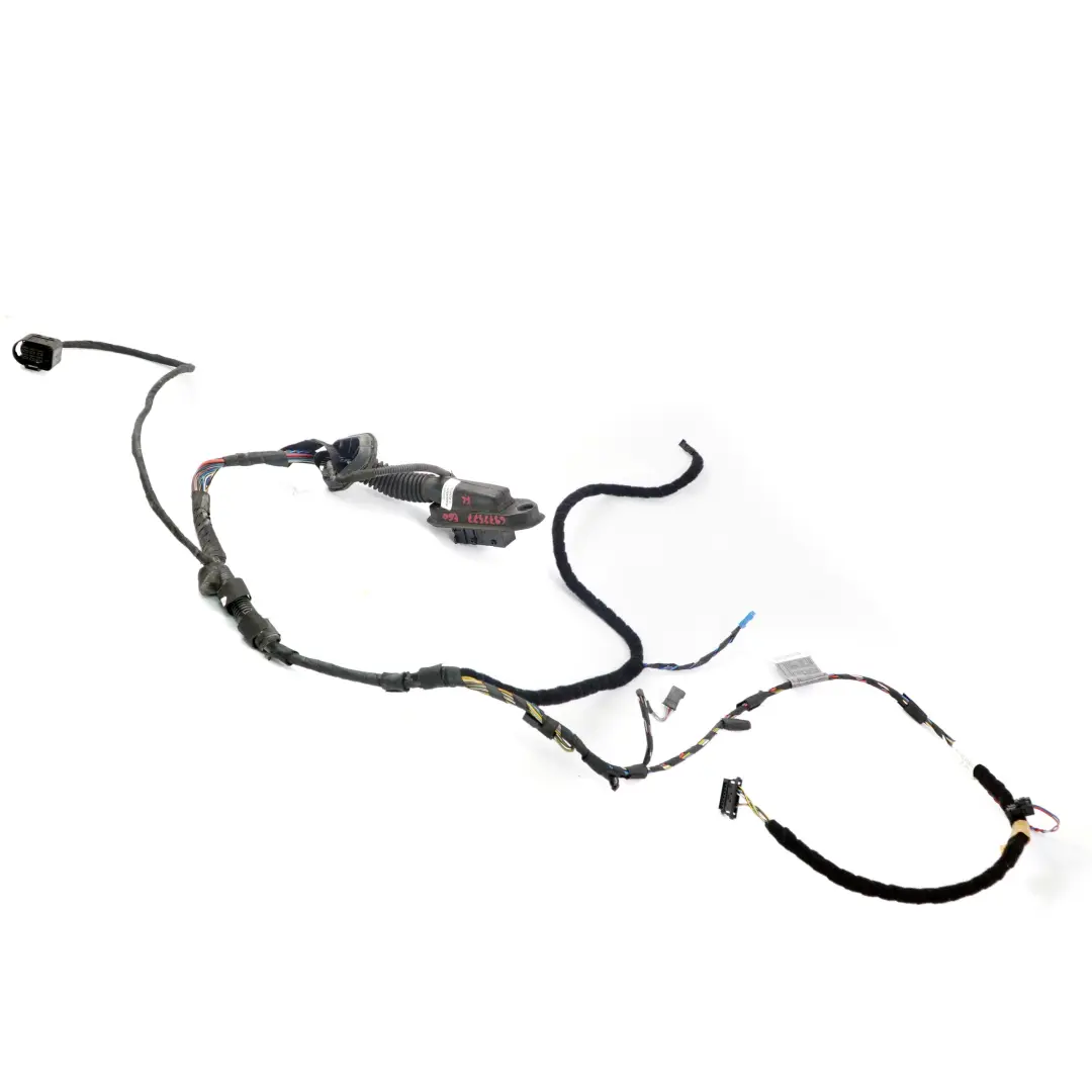 Kabel wiązka drzwi prawy przód do BMW E60 E61 o numerze 6972577 BMW E60 E61 Kabel wiązka drzwi prawy przód - SKU 6972577 - Numer Części 6972577