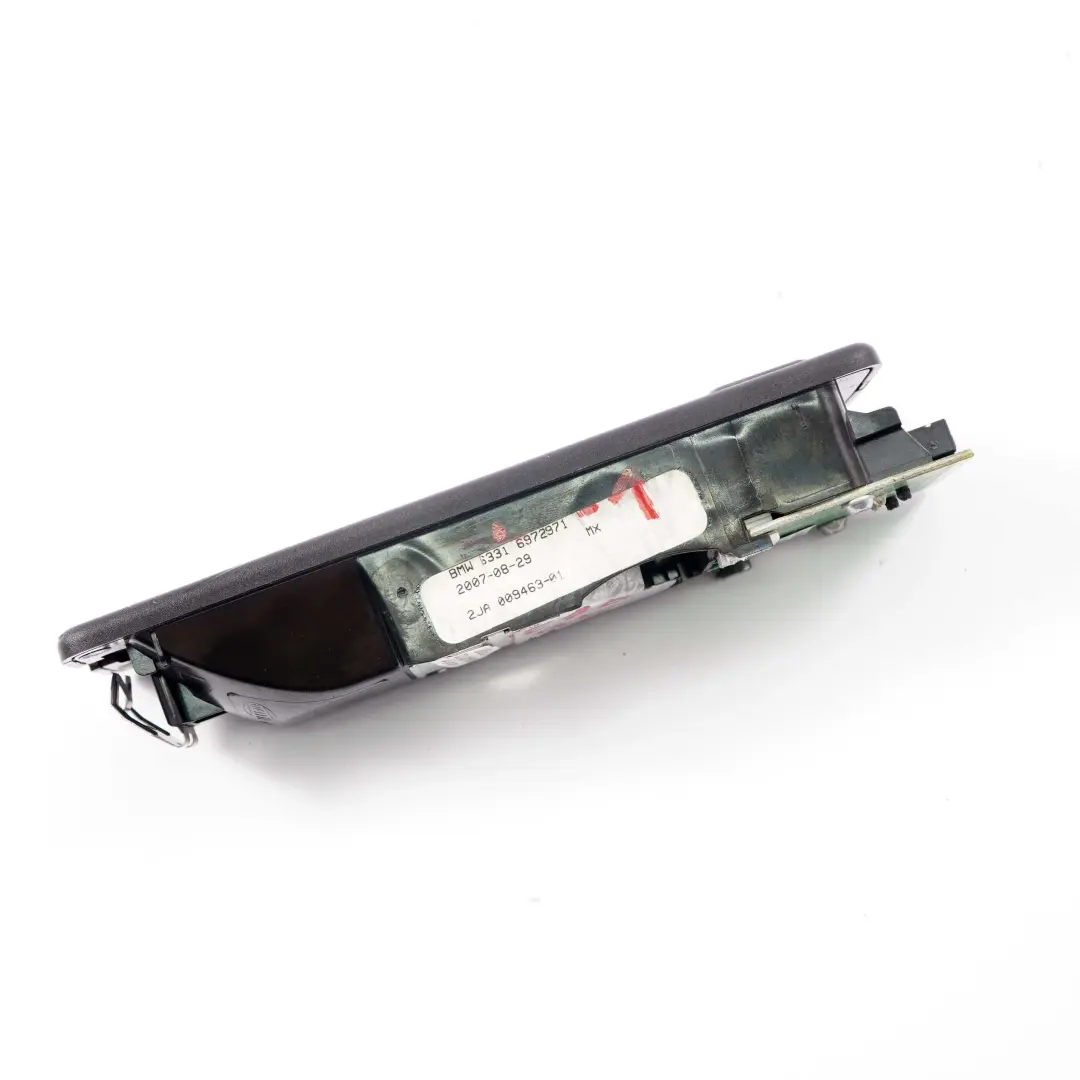 Lampka Kabiny Wnętrza Lewa do BMW X5 E70 o numerze 6972971 BMW X5 E70 Lampka Kabiny Wnętrza Lewa - SKU 6972971-1 - Numer Części 6972971