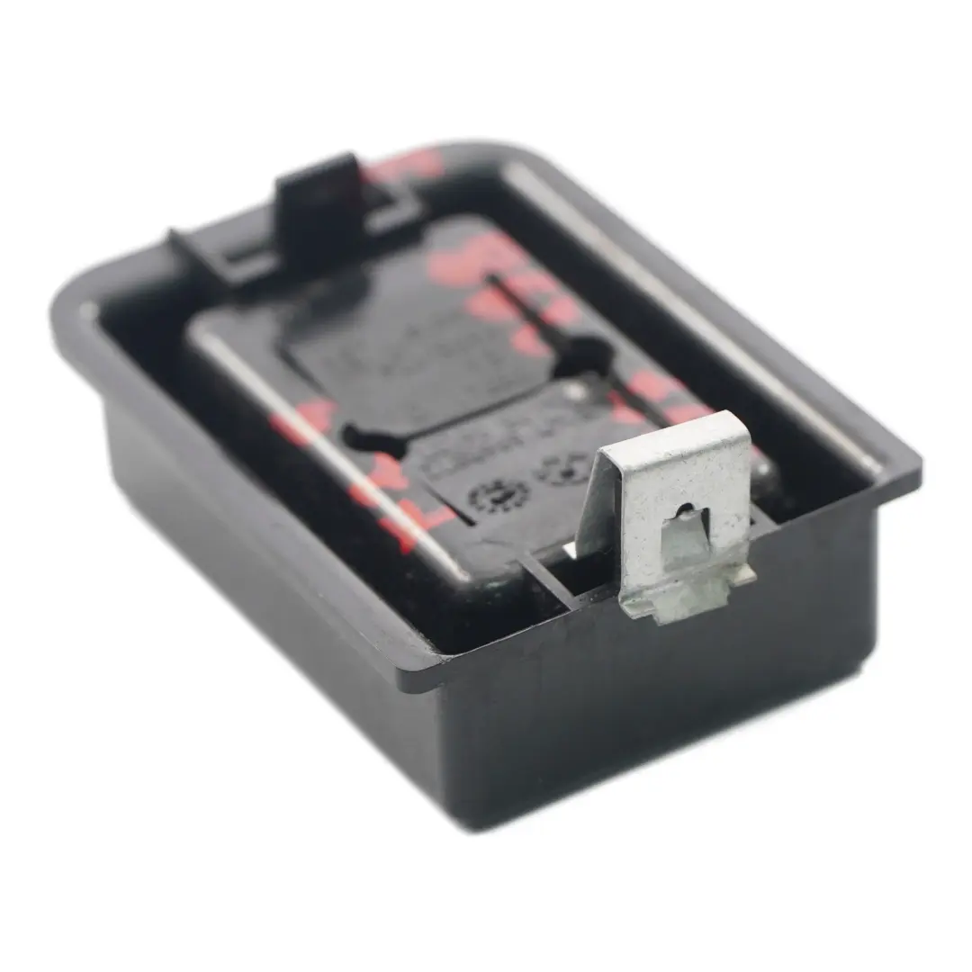 Tapa maletero trasero Gancho fijación lazo 6963872 para BMW X3 F25 X5 E70 con número de pieza 6972985 BMW X3 F25 X5 E70 Tapa maletero trasero Gancho fijación lazo 6963872 - SKU 6972985 - Número de pieza 6972985